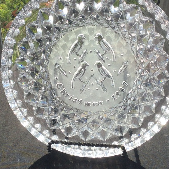 Waterford 4 calling birds plate - Picture 2 of 2
